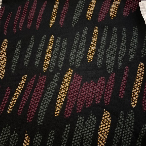 Lularoe Cassie Skirt‎ - Picture 2 of 5